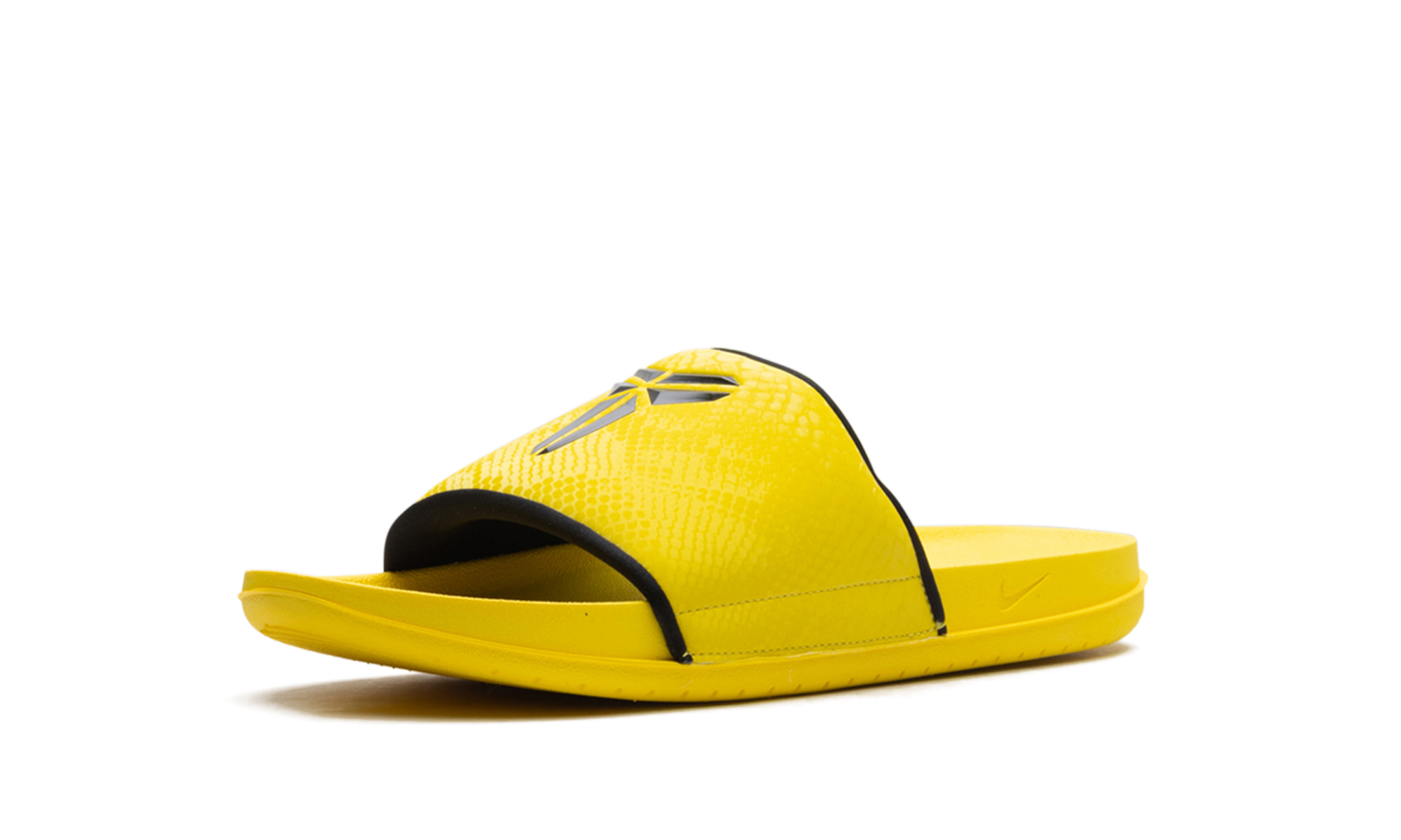 Kobe Offcourt Slide "Lightning" IF2870 700