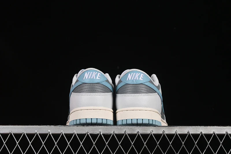 Nike SB Dunk Low "Photon Dust / Denim Turquoise"