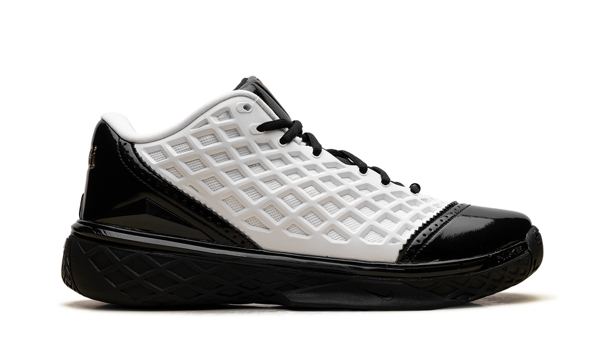 Kobe 3 Low Protro "Mambacita" IQ3916 100
