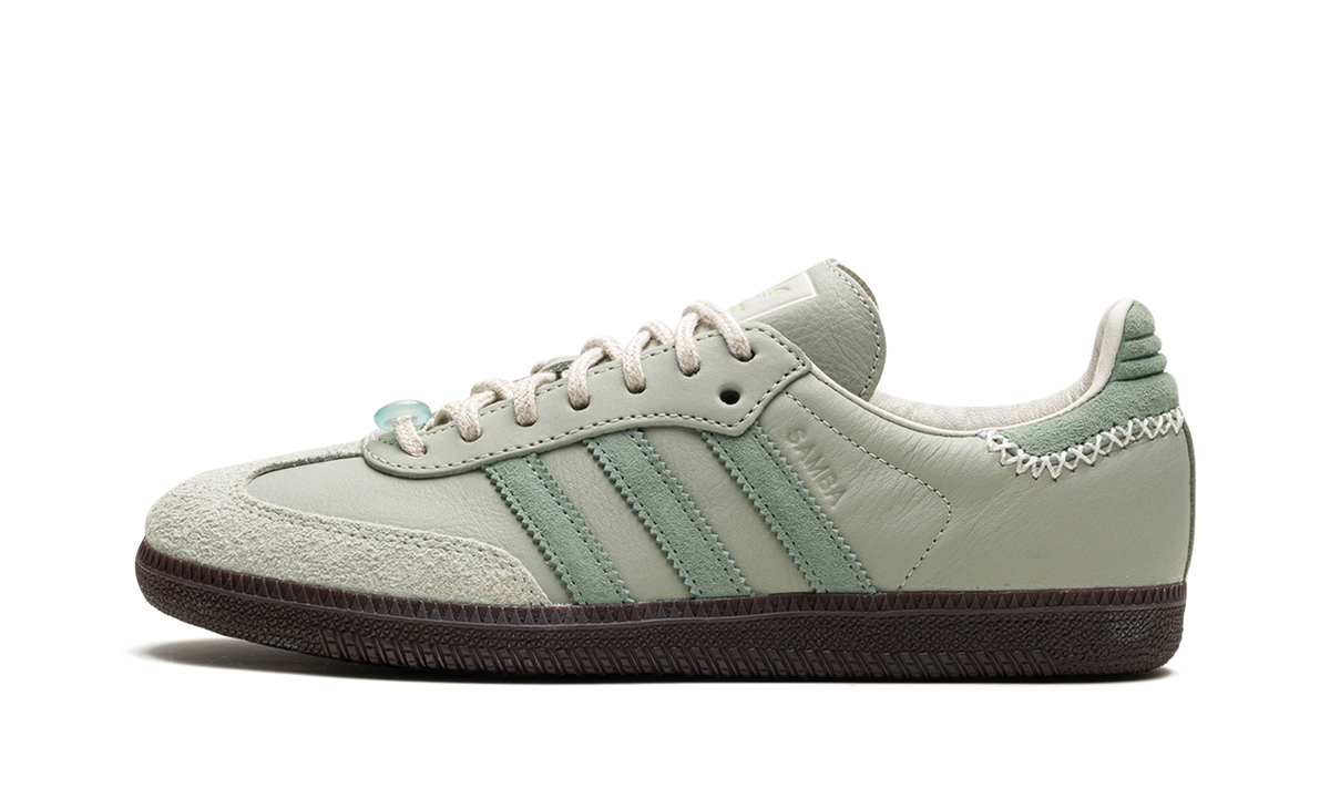 Samba OG "Maha Half Green" IE0967