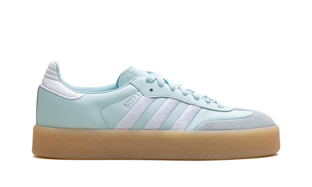 Sambae WMNS "Almost Blue Silver Metallic Gum" ID0435