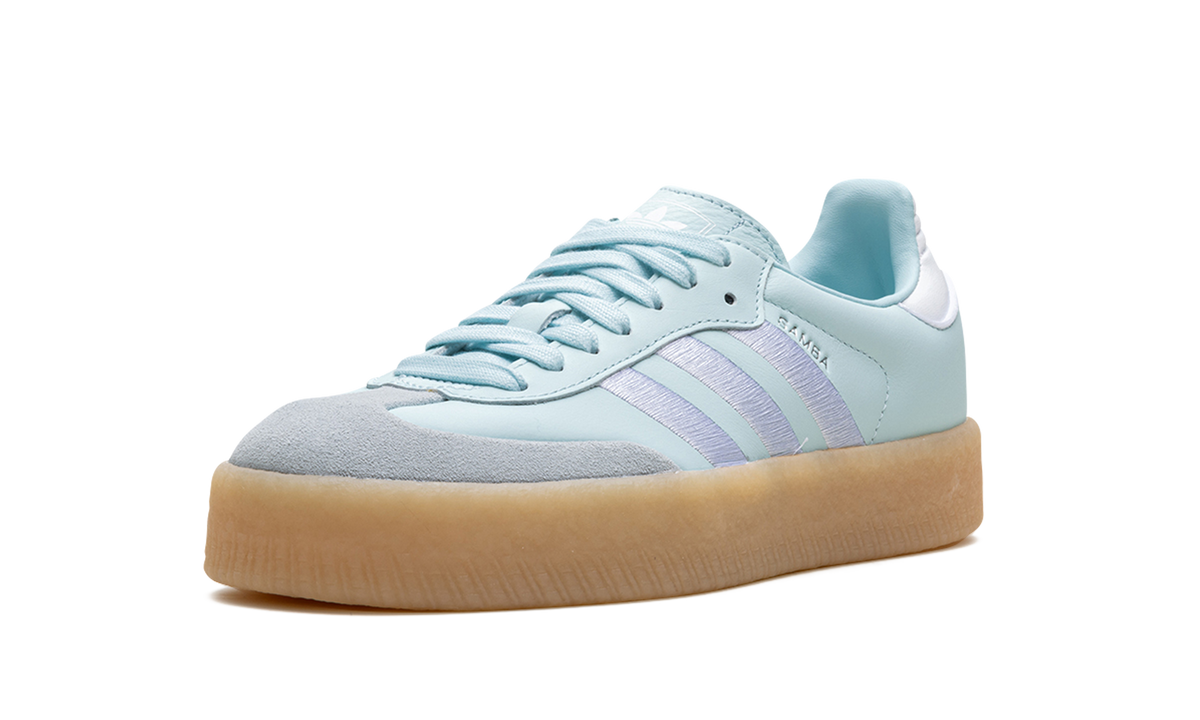 Sambae WMNS "Almost Blue Silver Metallic Gum" ID0435